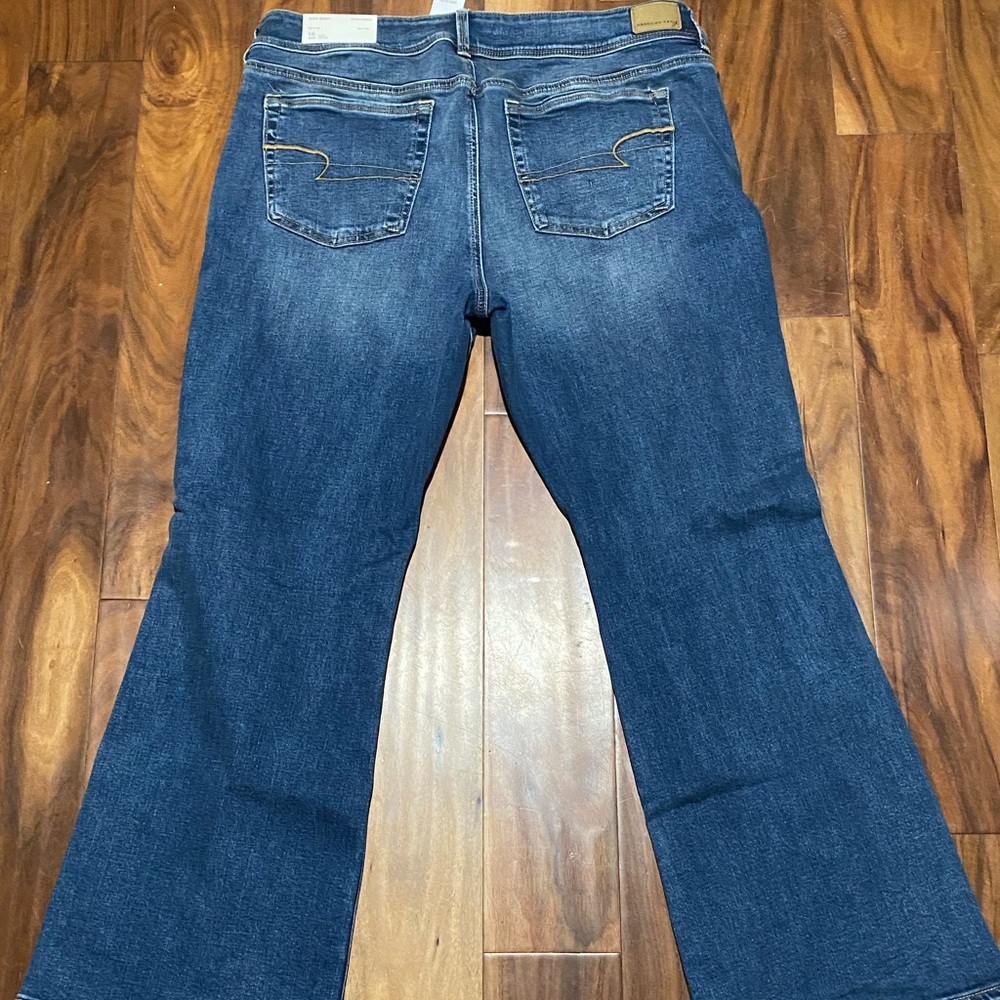 American eagle kick boot super stretch size 18 short low rise.